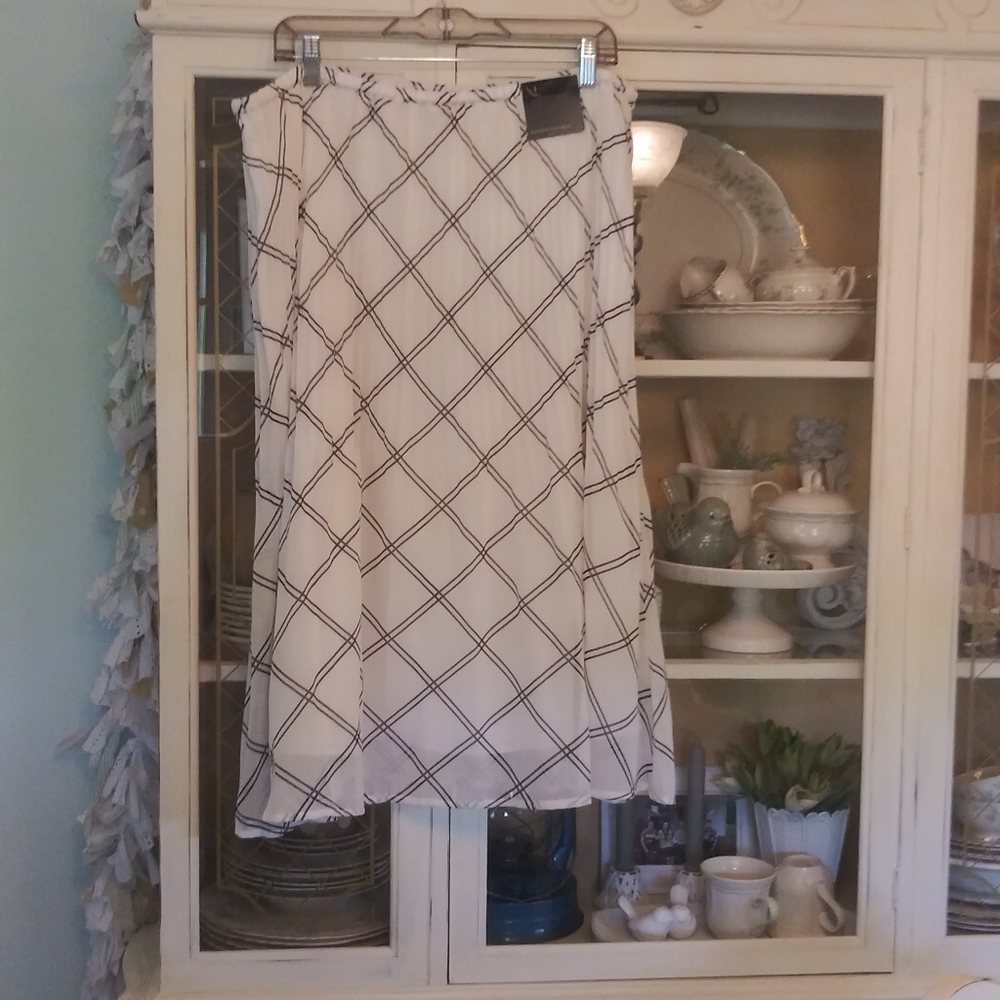 NWT Banana Republic Skirt